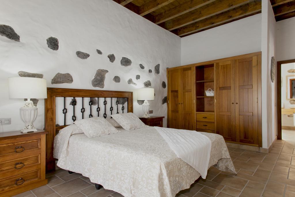 Caserio Leandro II Tias Exterior photo